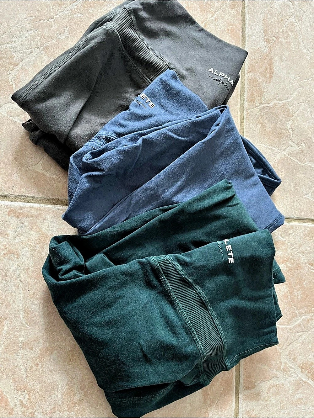 ALPHALETE 3 Womans leggings, alphalux green Blue and dark Grey Like New